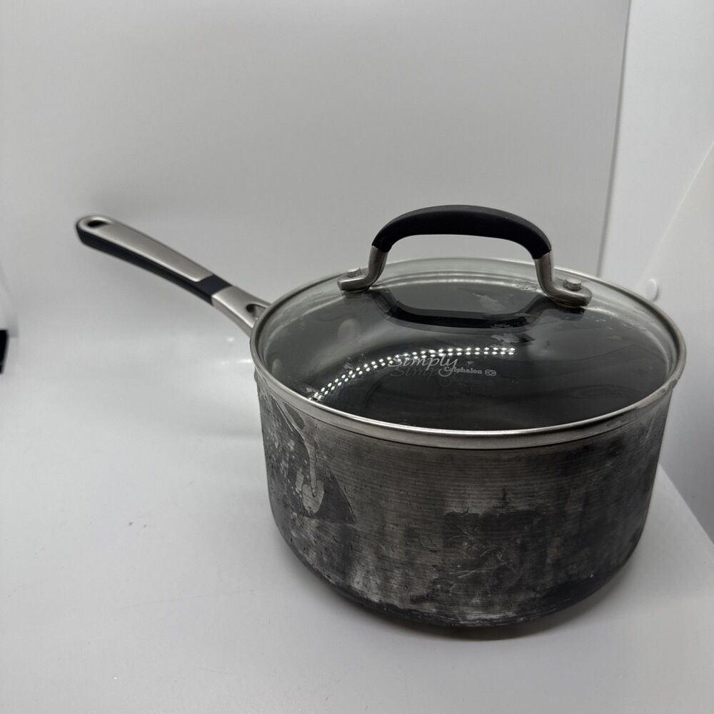 CALPHALON 2Qt Cooking Sauce Pan Pot 8702 with Lid